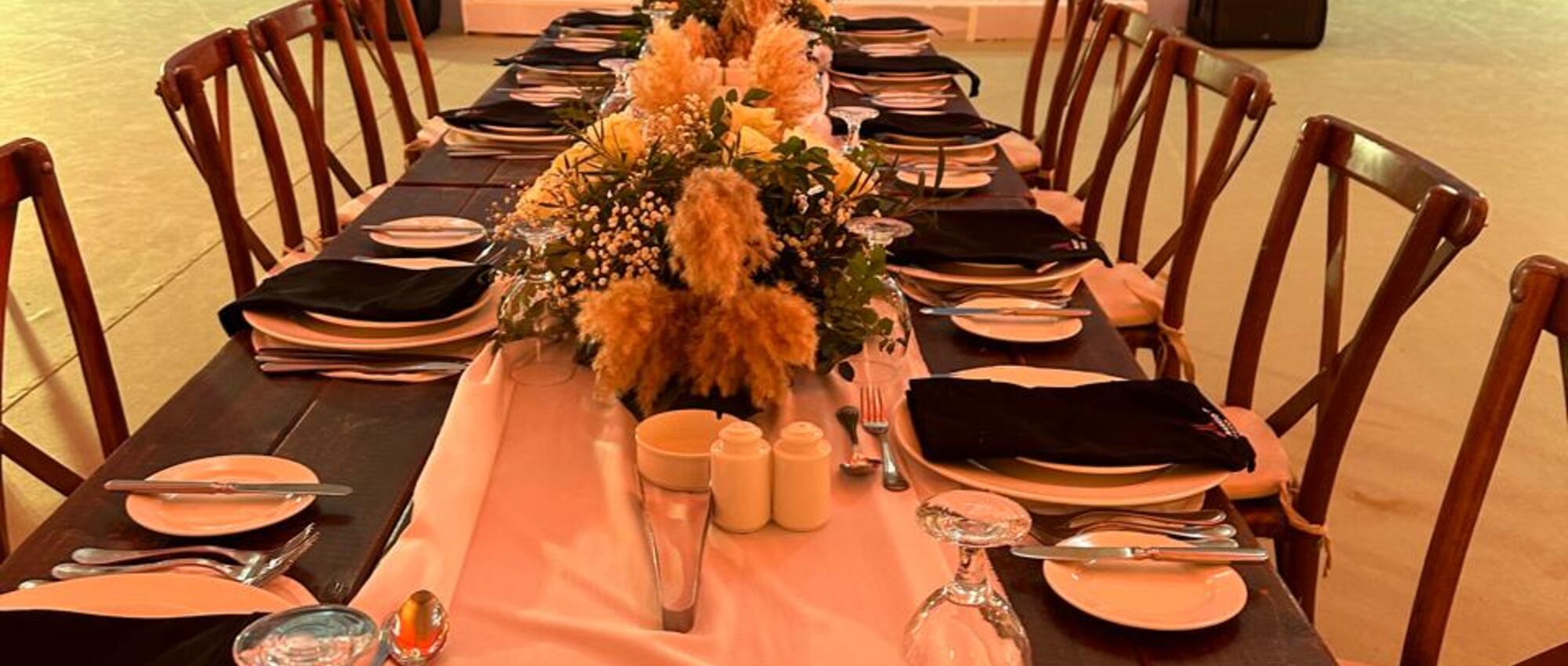 Fine dining table setting